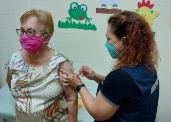 Jaraguá do Sul já vacinou contra coronavírus 116 idosos com 90 anos ou mais