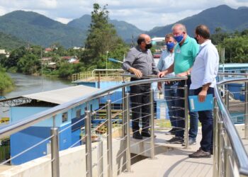 Joinville e Schroeder se espelham em Jaraguá do Sul na área de saneamento