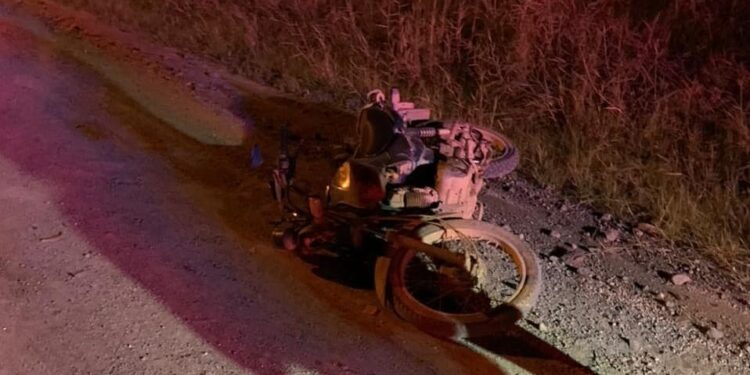 Motociclista fica ferido após bater na traseira de carro em Massaranduba