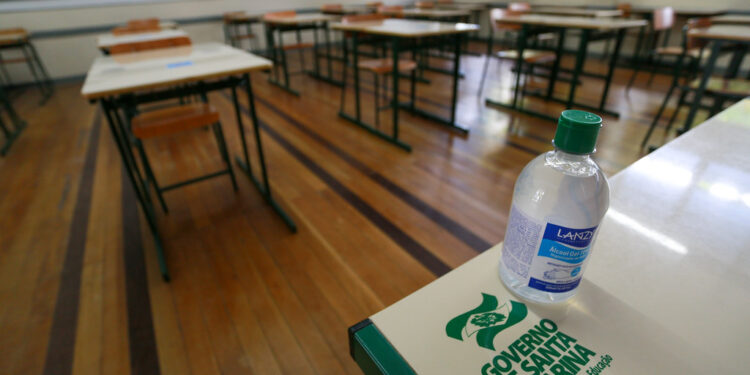 Com retorno de atividades presenciais e ensino remoto, rede estadual de ensino está pronta para o ano letivo de 2021