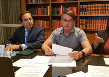 Auxílio deve voltar em março, com parcelas de R$ 250, afirma presidente