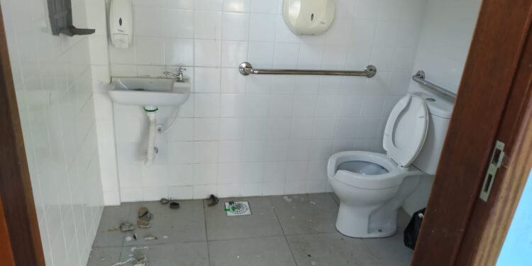 Escola Municipal de Guaramirim é alvo de vandalismo