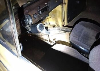 Motorista embriagado e sem CNH é preso dirigindo Fusca sem volante em SC