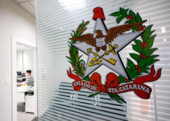 Governador suspende ponto facultativo do Carnaval 2021