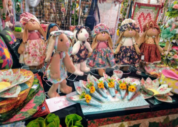 Artesãs da Osterpark buscam alternativas para manter vivo o espírito pascal em Jaraguá do Sul