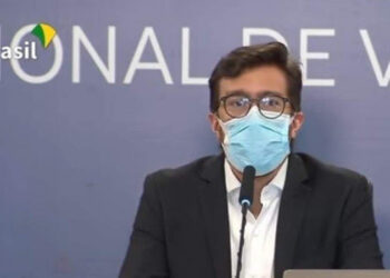 Anvisa aprova resolução que possibilita compra de vacinas por Estados e Municípios