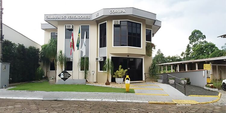 Moradores solicitam lombadas físicas e vereadores aprovam indicação em Corupá