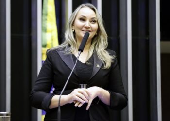 Daniela diz que assume com tranquilidade e foco na saúde e economia