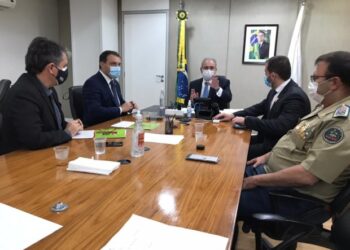 Em Brasília, governador reforça demandas de Santa Catarina ao novo ministro da Saúde