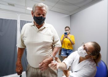 Joinville abre agendamento de vacina para idosos com 66 anos ou mais