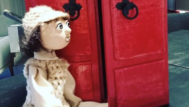 Grupo de teatro de bonecos de Jaraguá do Sul estreia peça infantil na internet