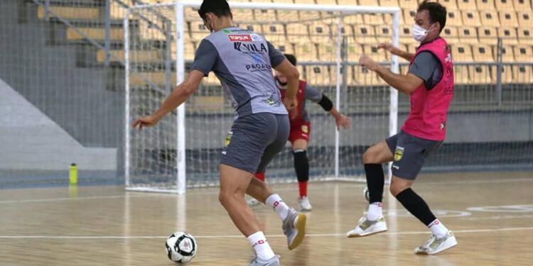 Jaraguá Futsal estreia na Liga Nacional neste sábado (24)
