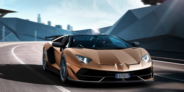 Lamborghini estuda instalar montadora de carros de luxo em SC