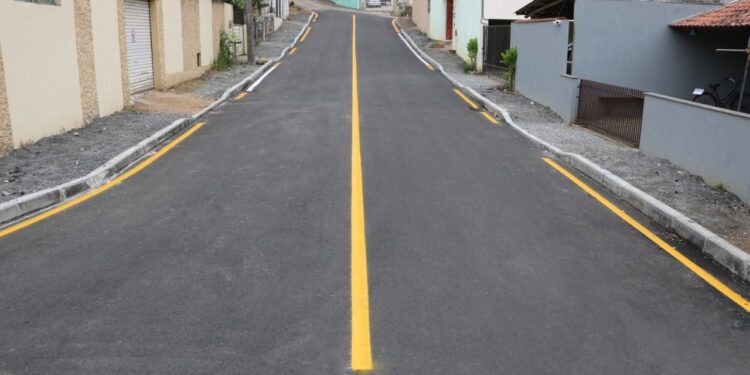 Mais duas ruas de Jaraguá do Sul são pavimentadas
