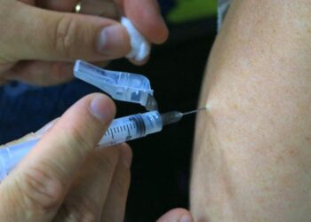 Vacina liberada para profissionais da saúde com 35 anos ou mais em Jaraguá do Sul