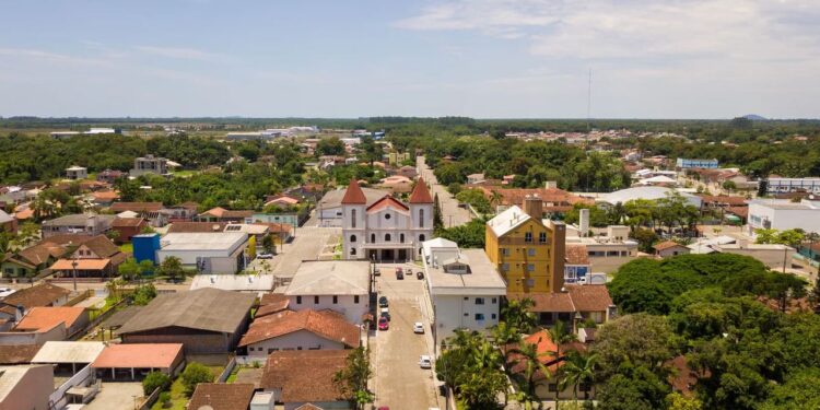 Araquari completa 145 anos