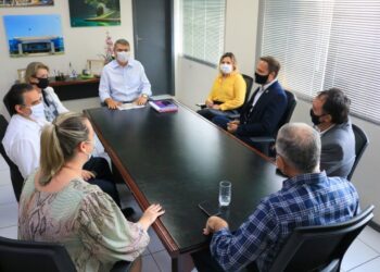 Lunelli e Franzner recebem comitiva liderada pelo prefeito de Joinville