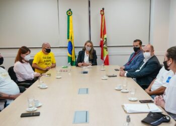 Governadora determina análise de demandas do setor de eventos pelo Coes