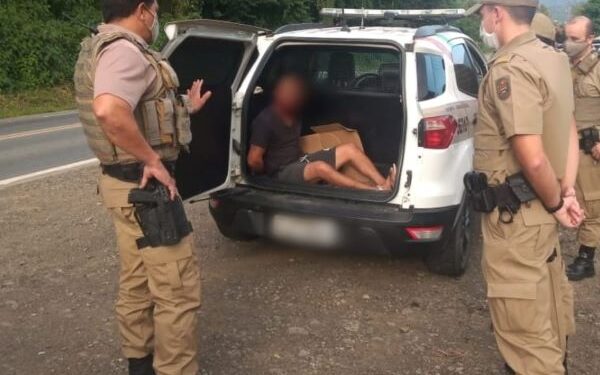 Traficante com mandado de prisão é localizado em Jaraguá do Sul e levado ao Presídio