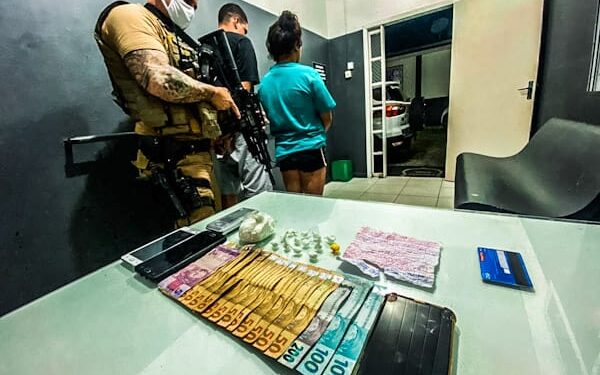 Casal é preso por tráfico de drogas em Jaraguá do Sul