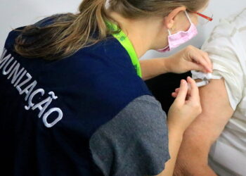 Mais de 900 pessoas vacinadas contra covid-19 no final de semana em Jaraguá do Sul