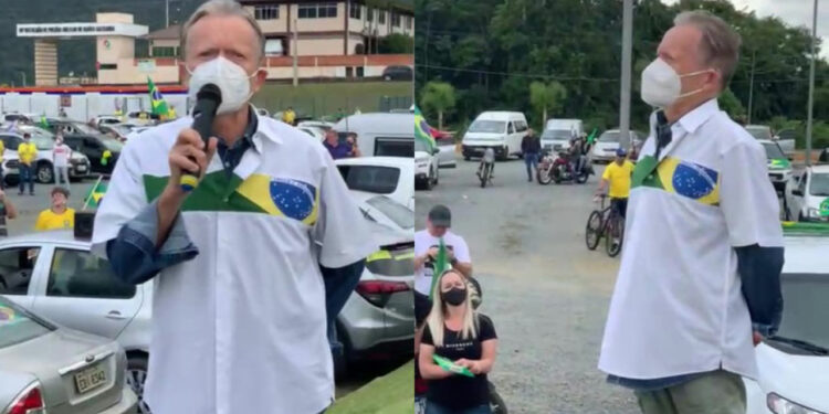 Empresário Wandér Weege, do grupo Malwee, discursa em evento pró-Bolsonaro em Jaraguá do Sul