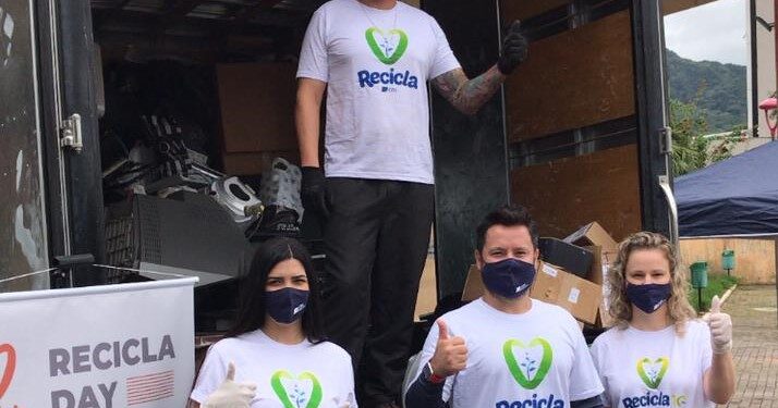 Recicla Day CDL recolhe duas toneladas de lixo eletrônico