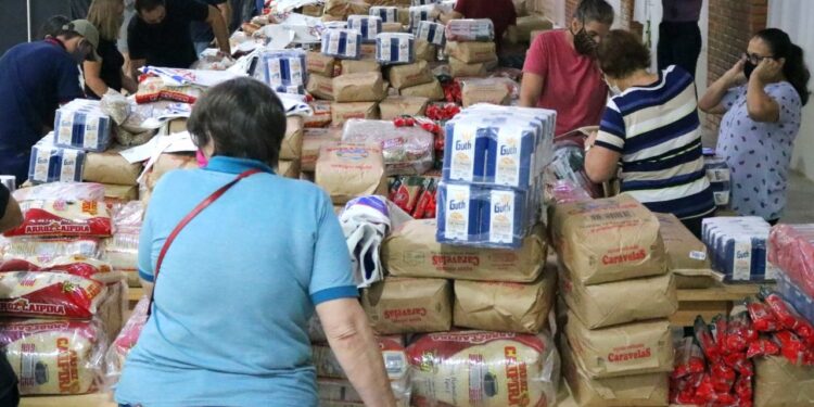 Campanha VacinAção Solidária chega a quase duas mil famílias carentes em Jaraguá do Sul