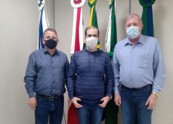 Deputado federal garante R$ 2 milhões para Schroeder