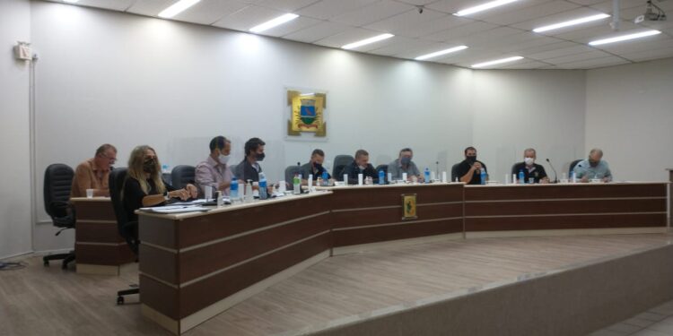 Vereadores de Guaramirim aprovam projeto que institui diária para motoristas da saúde