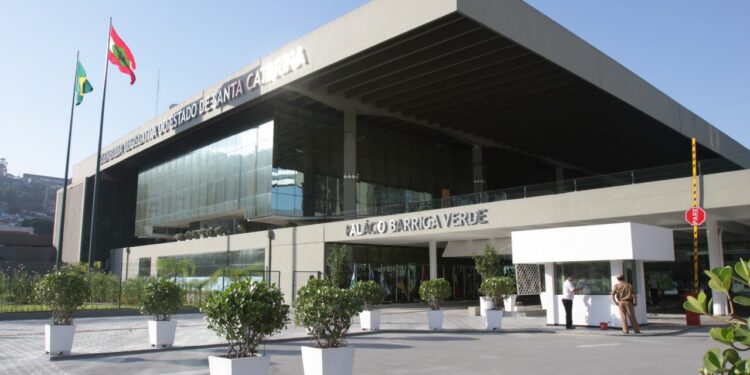 CCJ aprova criação de Comissão Mista de revisão do Código Ambiental de SC