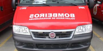 Mulher é ferida em escola em Massaranduba