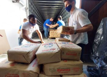 Condor doa seis toneladas de alimentos para Jaraguá do Sul