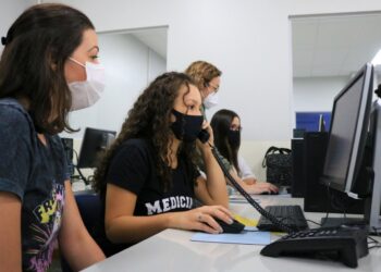 Mais de três mil pacientes covid foram monitorados por alunos da Estácio em Jaraguá do Sul