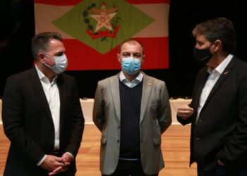 Professores entram na lista de prioridade da vacinação contra a Covid-19