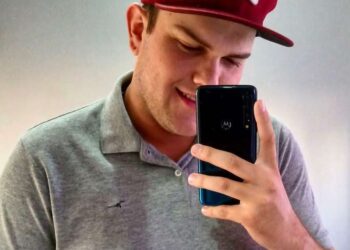 Motociclista fica gravemente ferido em acidente envolvendo caminhão em Guaramirim