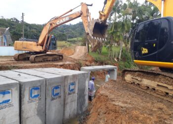 Prefeitura de Jaraguá do Sul instala galerias no Ribeirão Cavalo