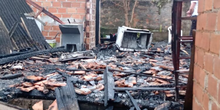 Identificado homem que morreu em incêndio em Jaraguá do Sul