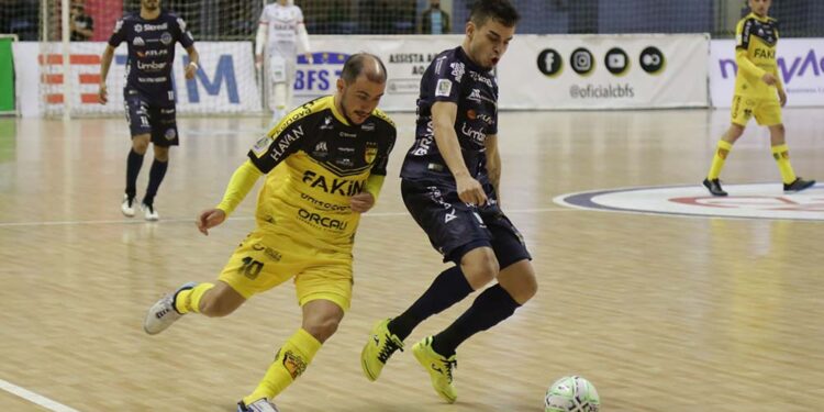 Jaraguá Futsal tem jogo na Copa do Brasil cancelado por casos de Covid-19 no adversário