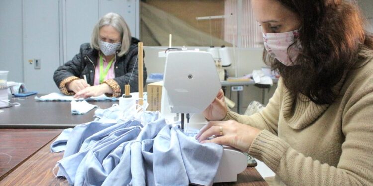 Social de Jaraguá do Sul atinge produção de 55 mil máscaras