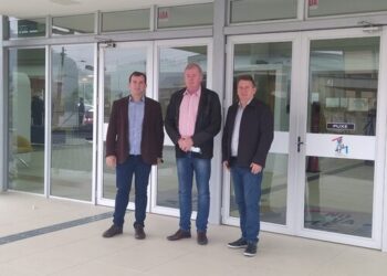 Gestão de Schroeder participa de reunião de prefeitos da Amvali