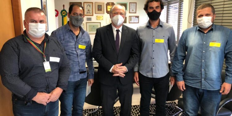 Vereadores de Guaramirim cumprem agenda em Florianópolis