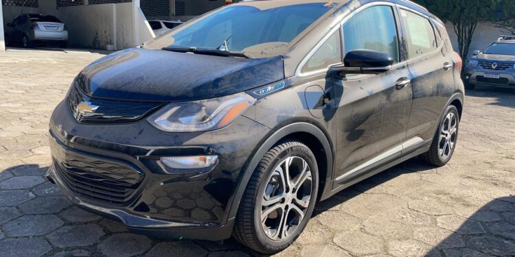 Uvel de Jaraguá do Sul passa a comercializar carros elétricos após escolha da Chevrolet