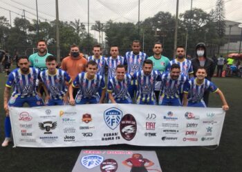 Time formado por ex-jogadores de futsal disputa torneios de FUT 7 e futsal