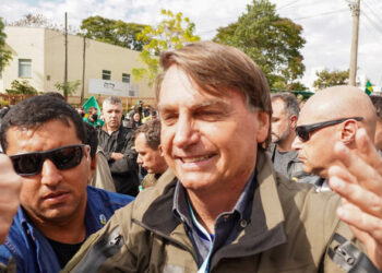 Bolsonaro realiza motociata em Chapecó