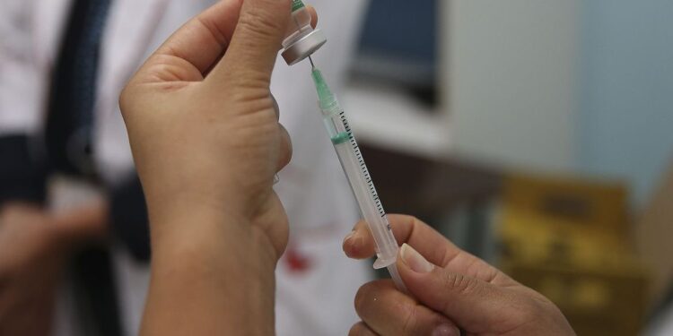 Vacina contra a gripe abre para novo público nesta quarta-feira (9) em Guaramirim