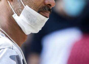 Cliente se recusa a usar máscara, ameaça funcionário de morte e é preso em Jaraguá