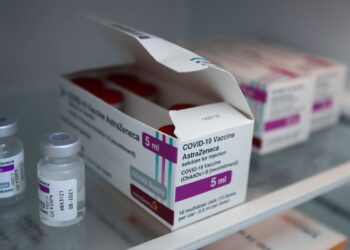 Anvisa autoriza análise da eficácia de dose de reforço da AstraZeneca