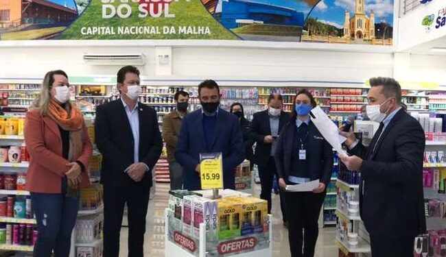 Jaraguá do Sul ganha duas filiais da Rede de Farmácias São João