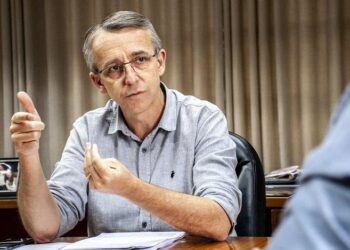 Prefeito de Blumenau fala sobre cancelamento da Oktoberfest 2021